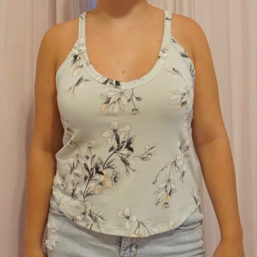 Women’s Top